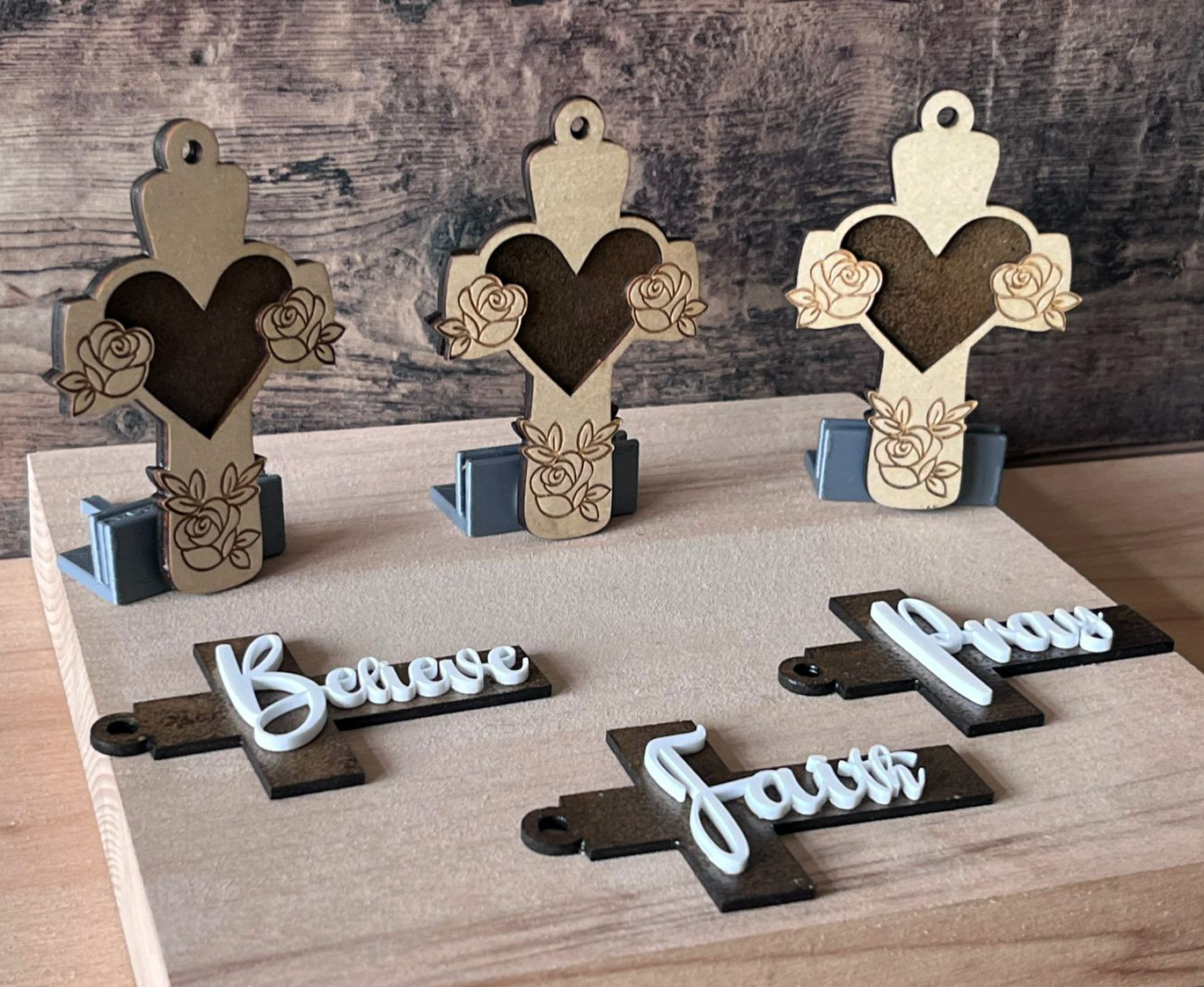 Cross ornaments thumbnail 3