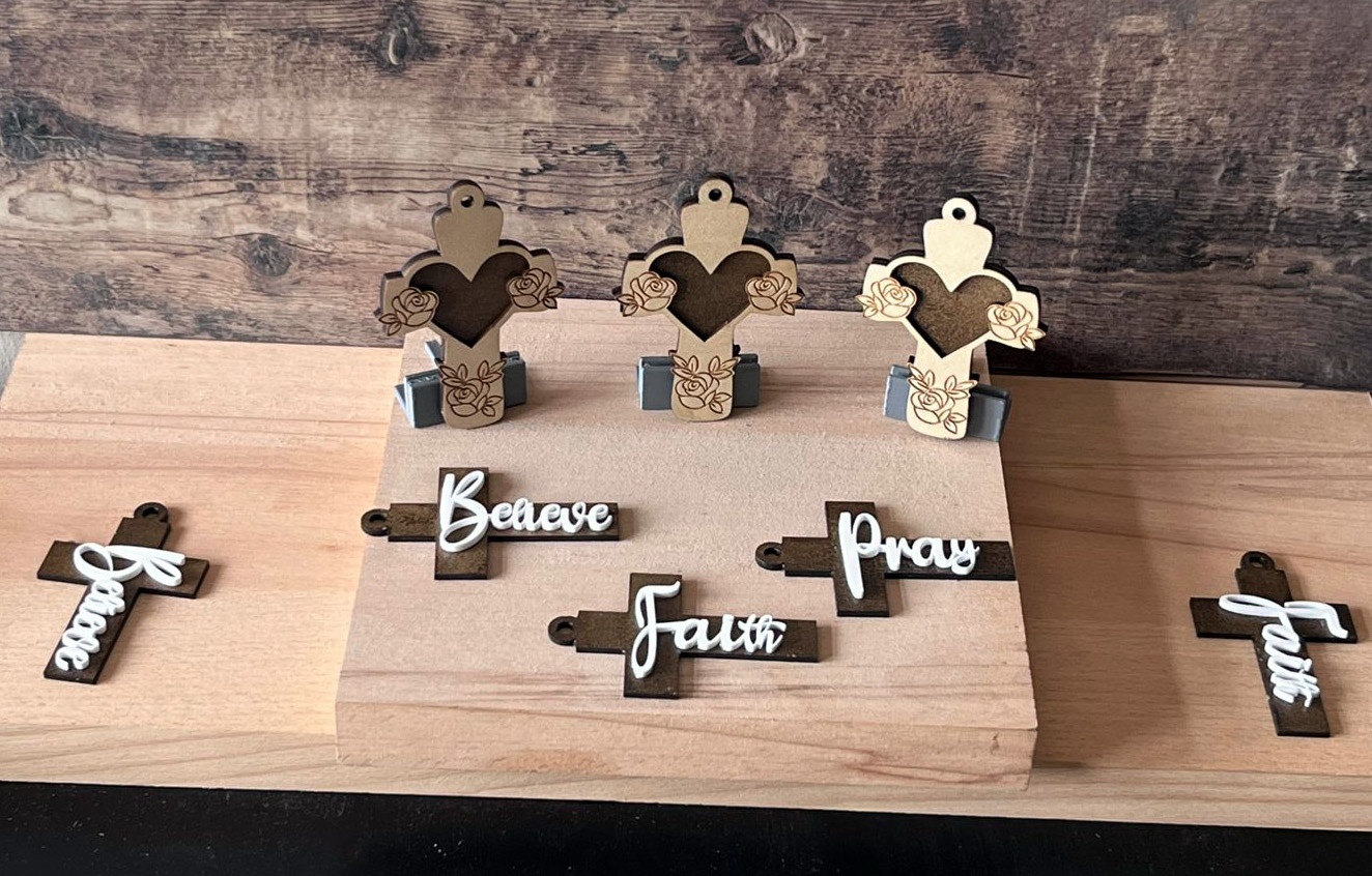 Cross ornaments thumbnail 6