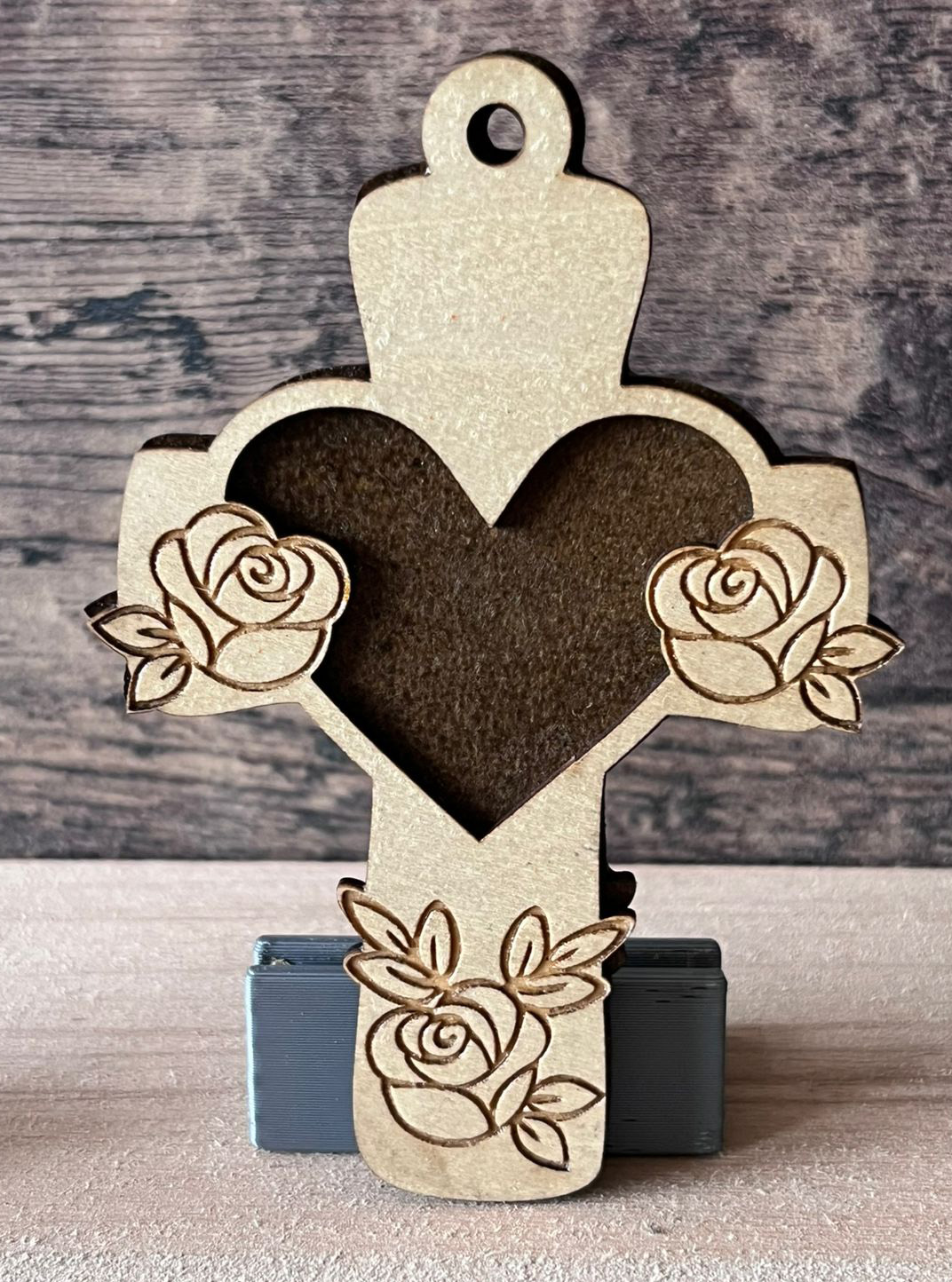 Cross ornaments thumbnail 4